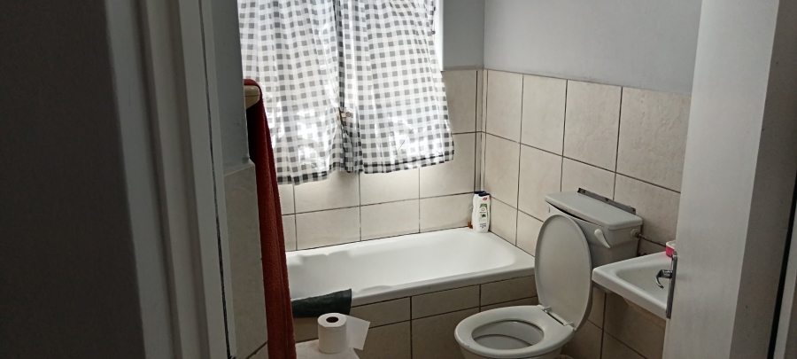 2 Bedroom Property for Sale in Summer Greens Western Cape